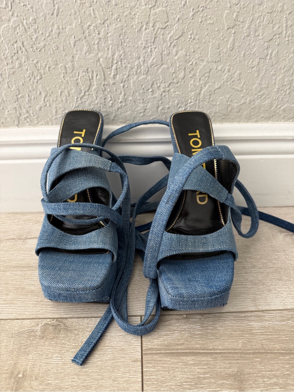 Tom Ford Denim Platform Sandals Blue wrap around Lace-Up platforms women 39 - Picture 2 of 6